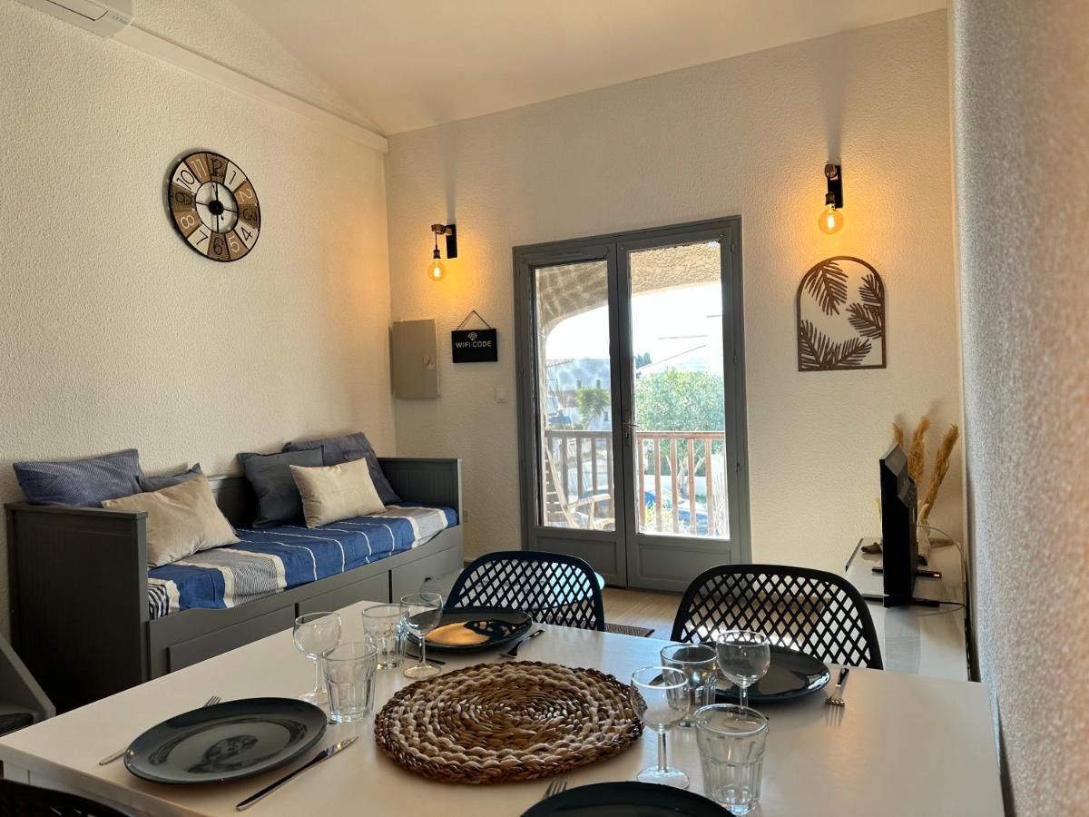 Appartement Duplex 4Pers Climatise - Locations Vld Camargue Les Les Saintes-Maries-de-la-Mer Extérieur photo