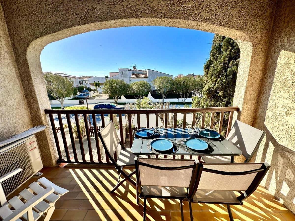 Appartement Duplex 4Pers Climatise - Locations Vld Camargue Les Les Saintes-Maries-de-la-Mer Extérieur photo